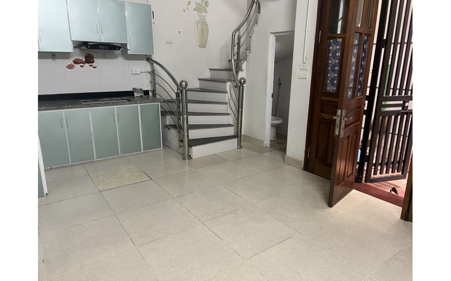 CHO THUÊ NHÀ NGUYÊN CĂN HƯU TRÍ HÀ, HÀ ĐÔNG, 4 TẦNG, 30M2, 3 NGỦ, 3 WC, 9 TRIỆU
